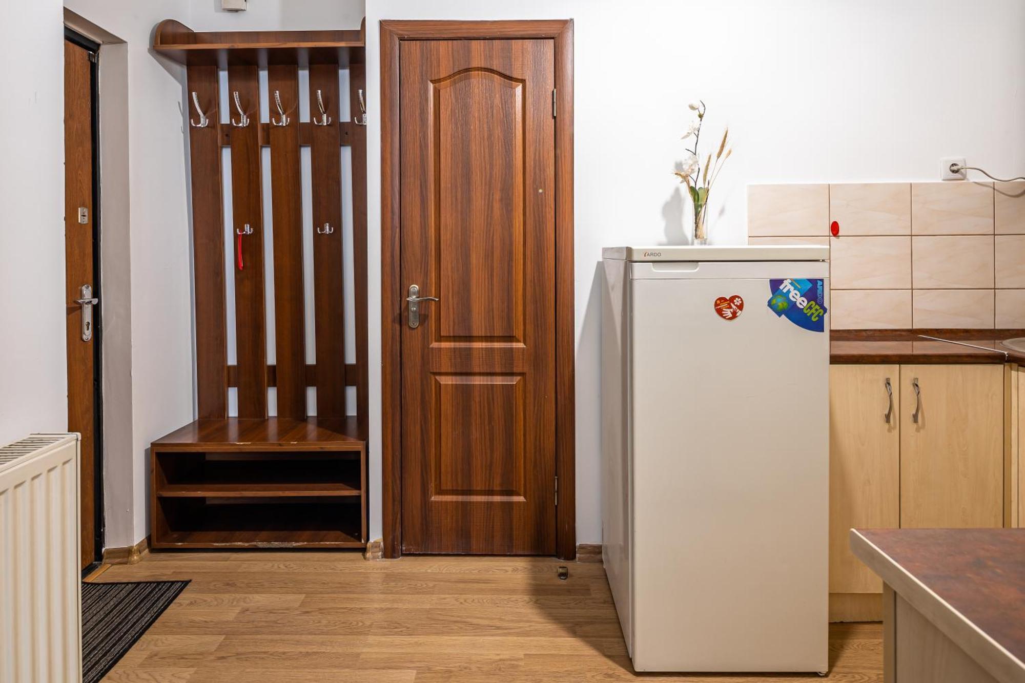 Next To Opera Apartment Lviv Bagian luar foto